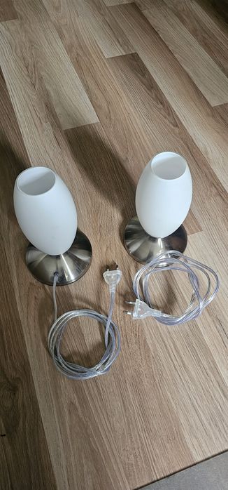 Lampki nocne dotykowe, nowe żarówki PHILIPS