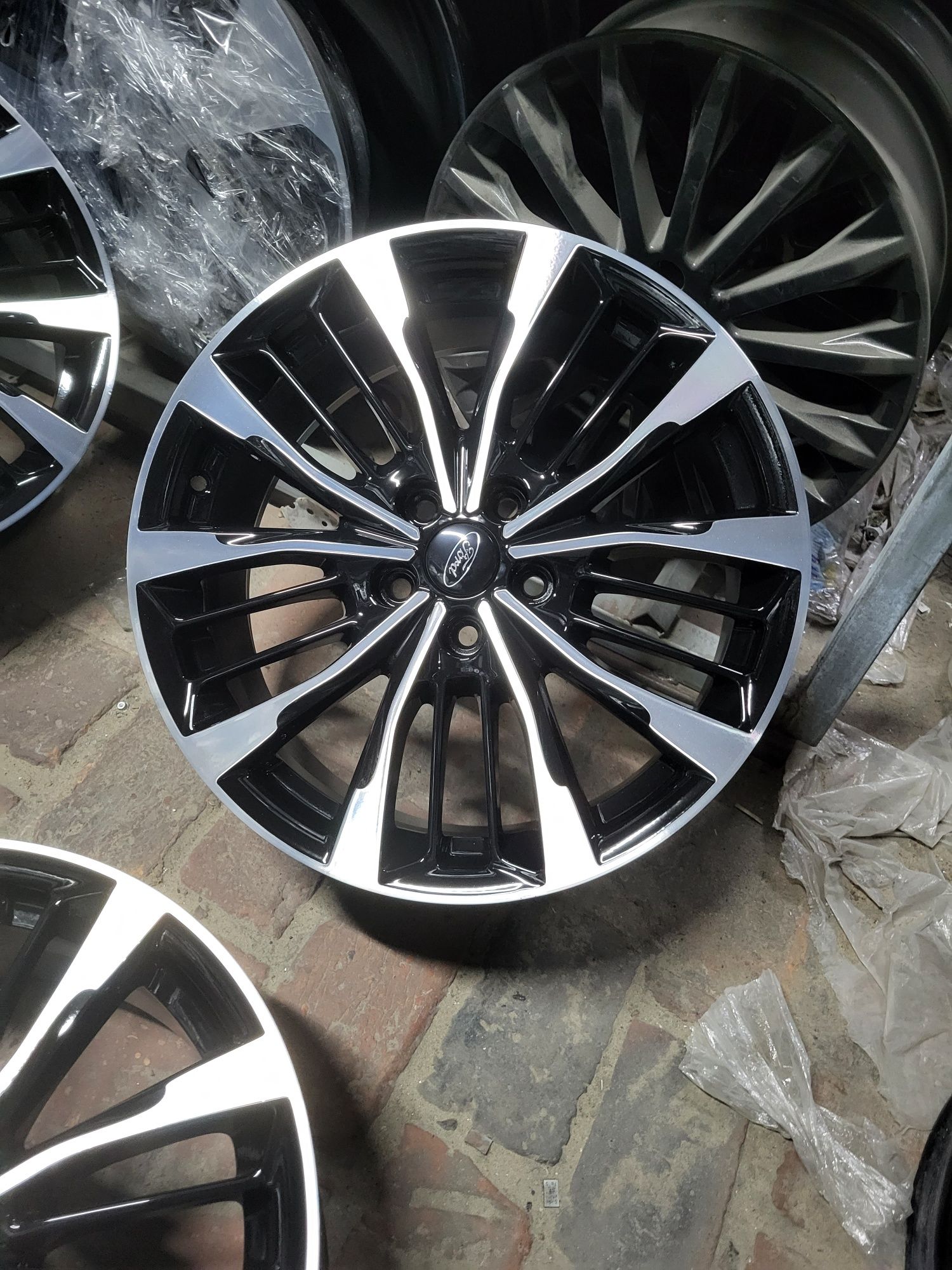 Felgi  18 5x108 Ford  Mondeo Fokus c max s max kuga galaxy puma Volvo