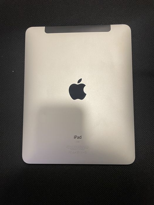 Apple iPad 1 32 gb планшет