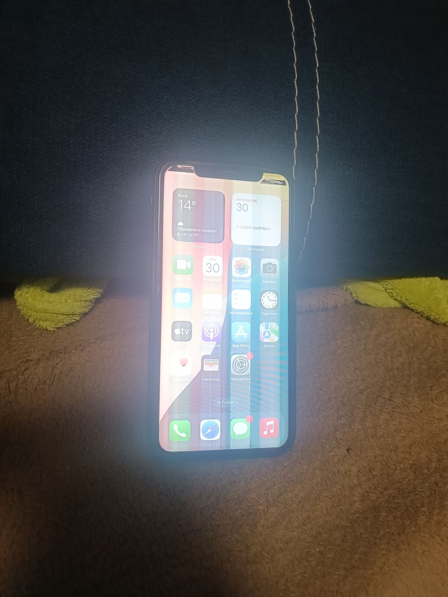 iPhone 11 розбитий без iCloud