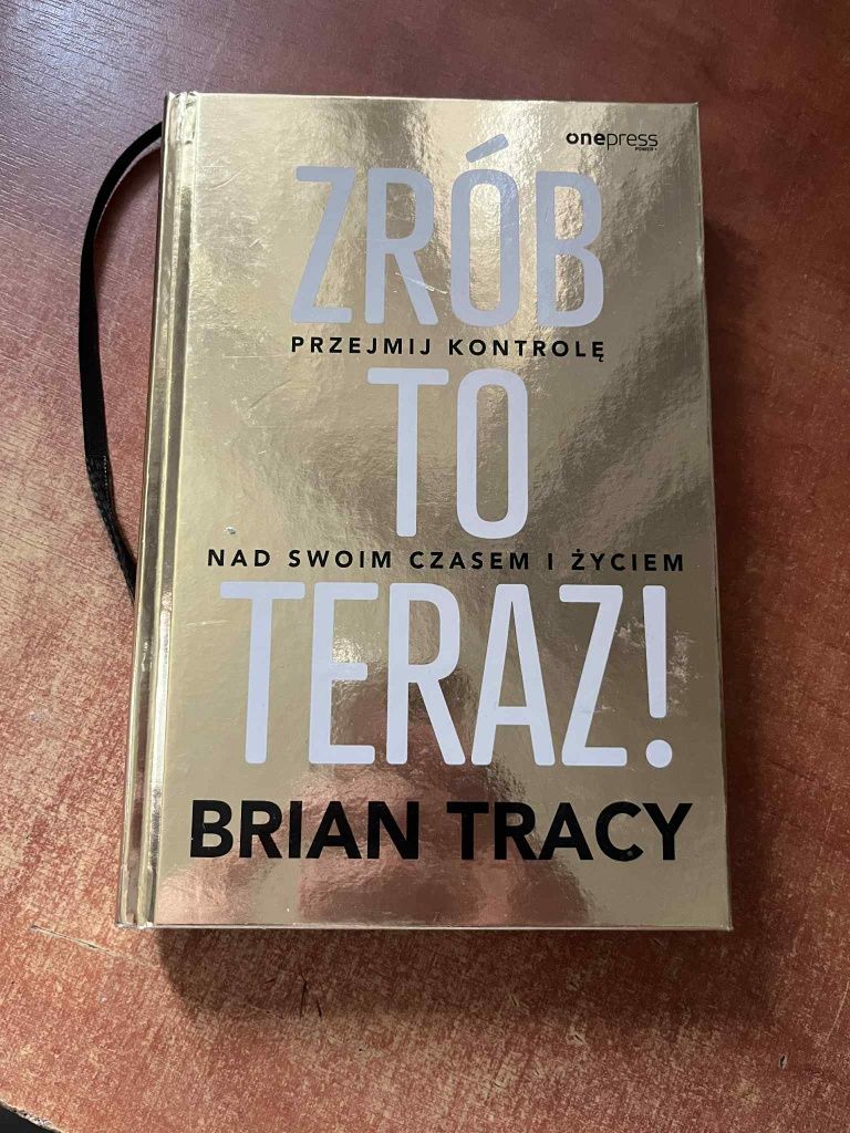 Sprzedam zestaw 55 książek