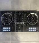 Kontroler DJ Hercules Inpulse 500
