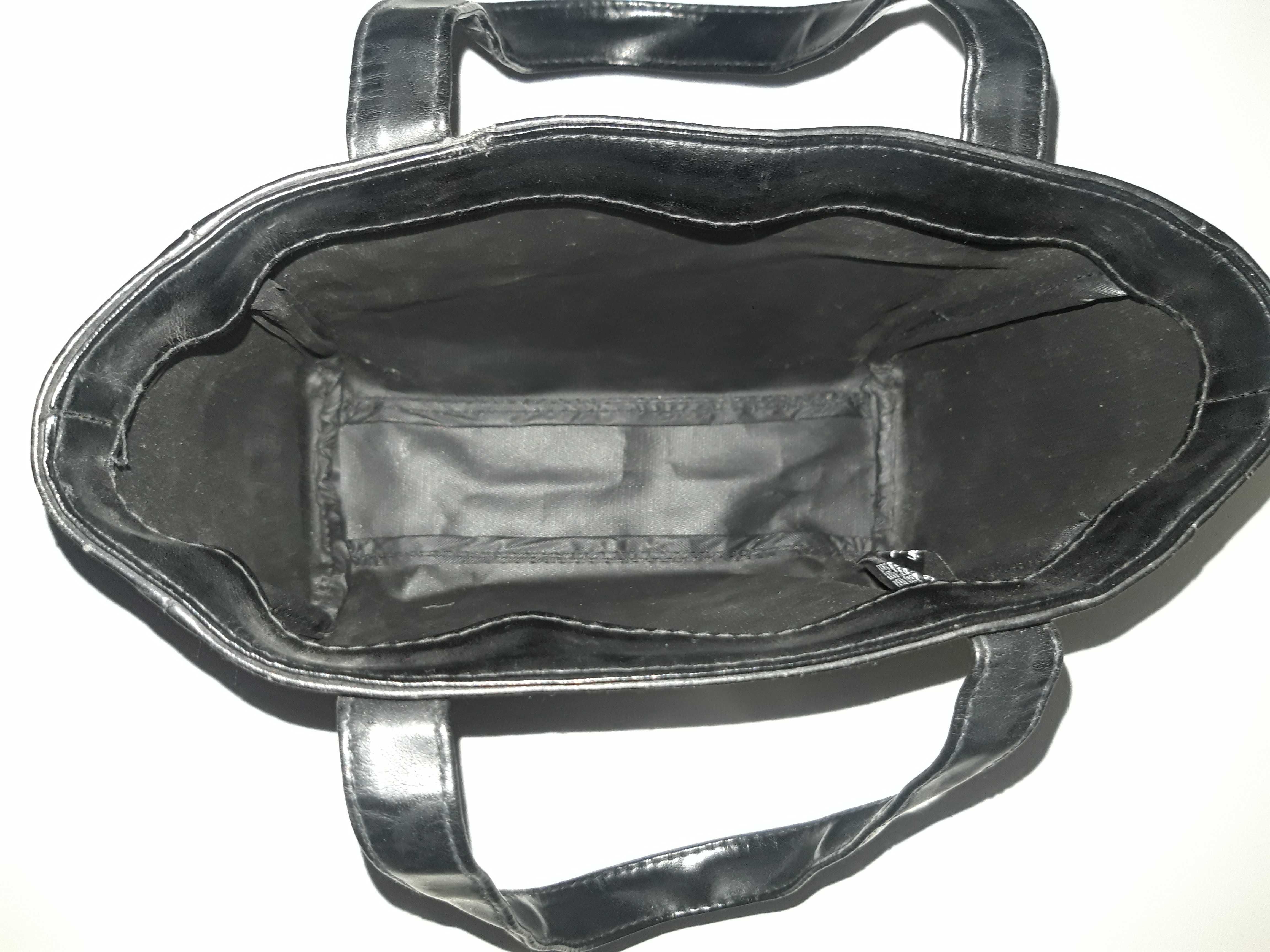 Mała torebka kosmetyczka Calvin Klein