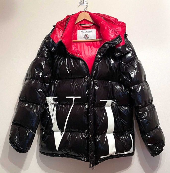 Пуховик Moncler x Valentino / S M L /