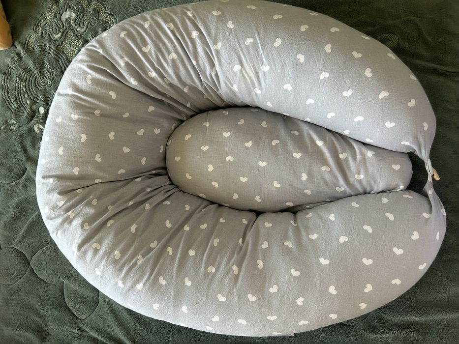 Подушка для вагітних та годування