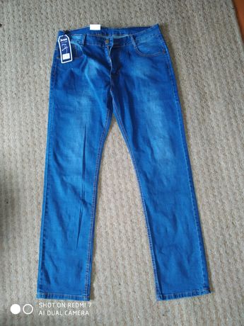 Продам новые мужские джинсы 38 р(маломер)
