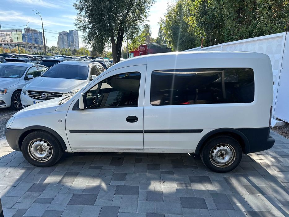 Opel Combo 2004 Академіка Глушкова 6А