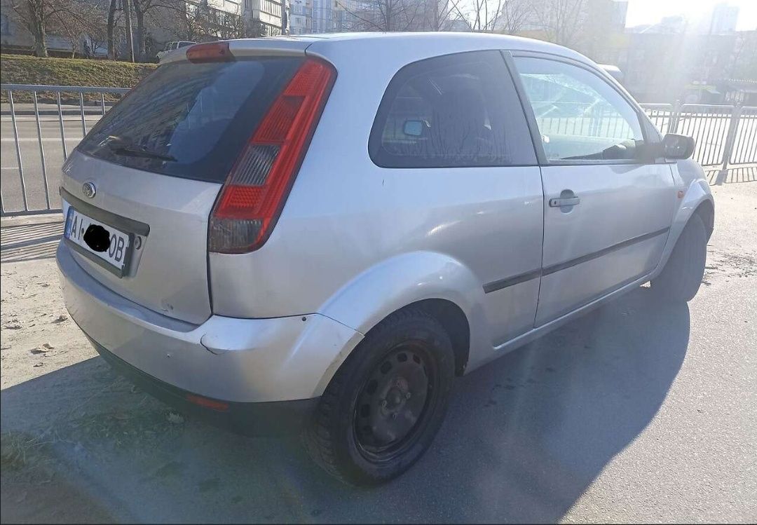 Ford Fiesta 1.3 бензин