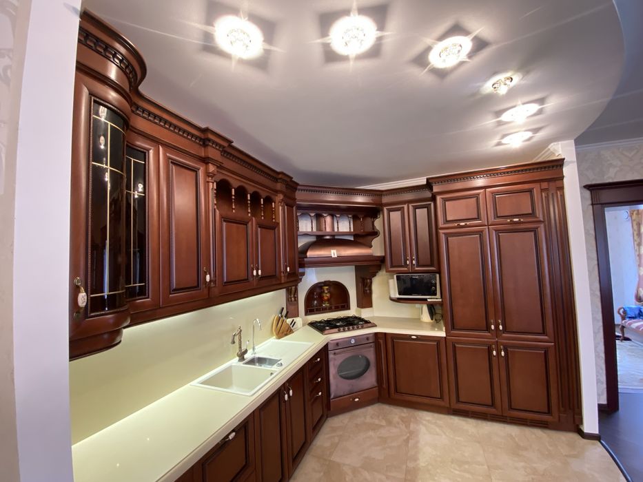 Дом возле Одессы. 15 км от Центра города. Усатова.