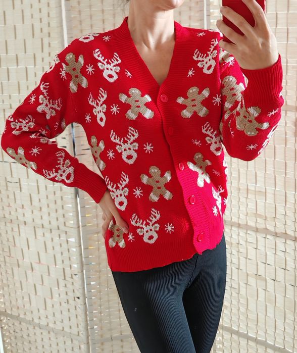 Sweterek świąteczny rozpinany w ciasteczka i snieżynki