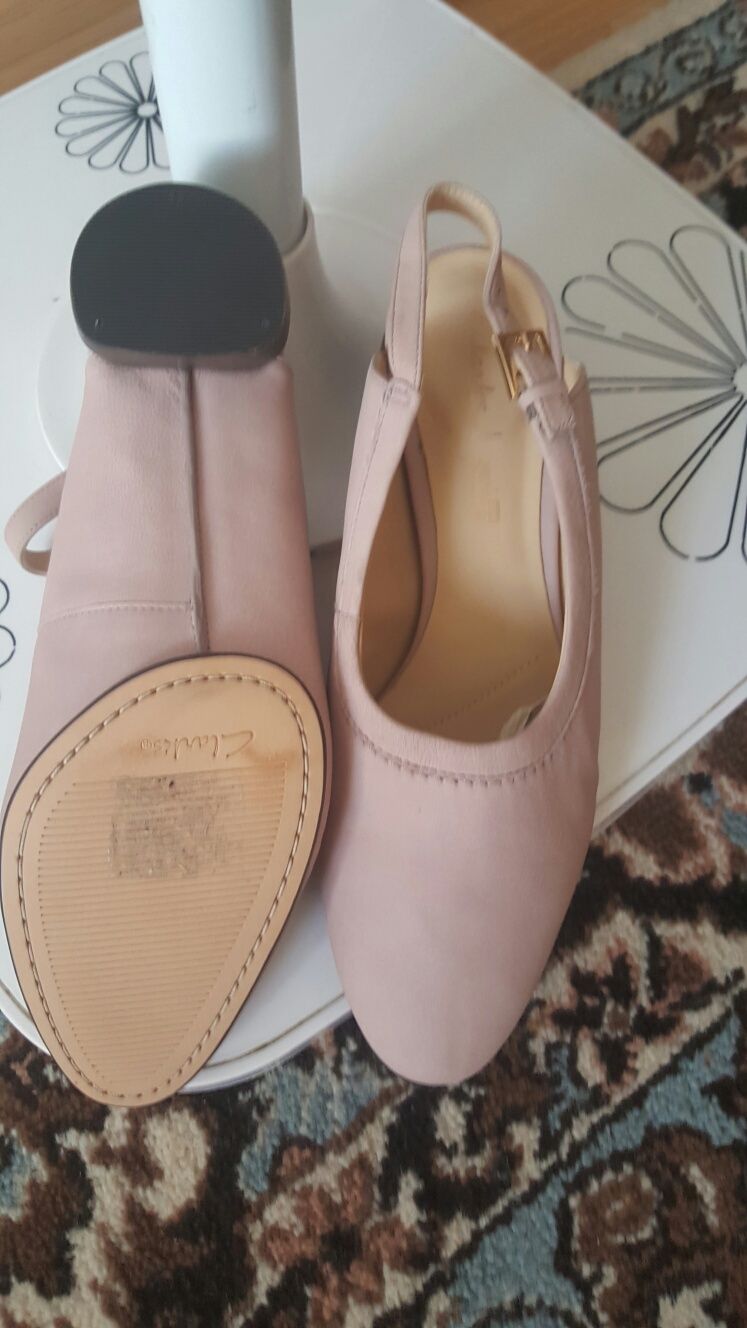 Туфлі Clarks натуральна шкіра,