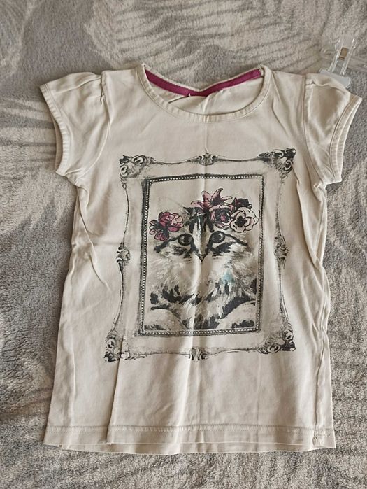 T-shirt z kotem 128