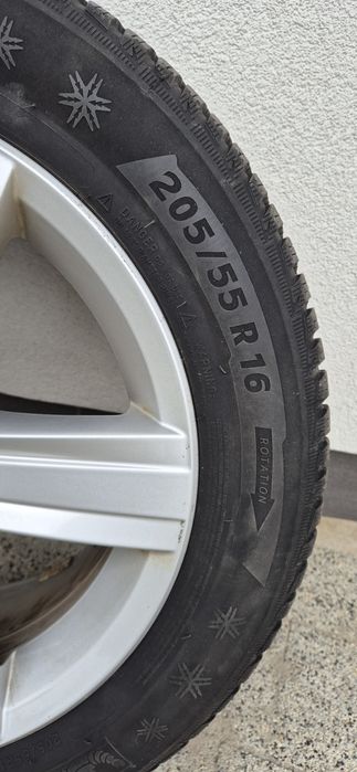 Oryginalne felgi VW 16" 4szt+ opony zimowe Michelin alpin5