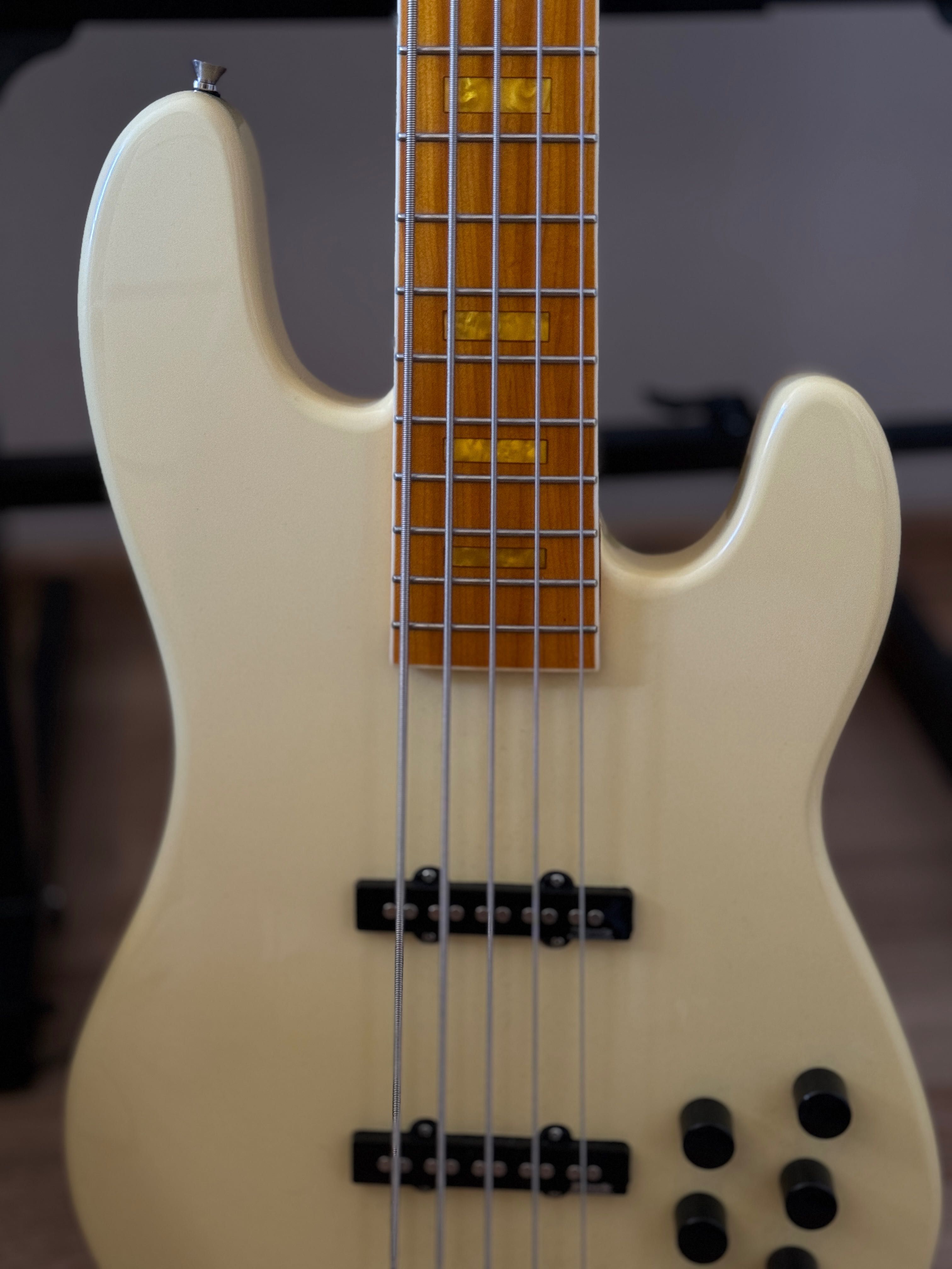 Markbass Gloxy GV5