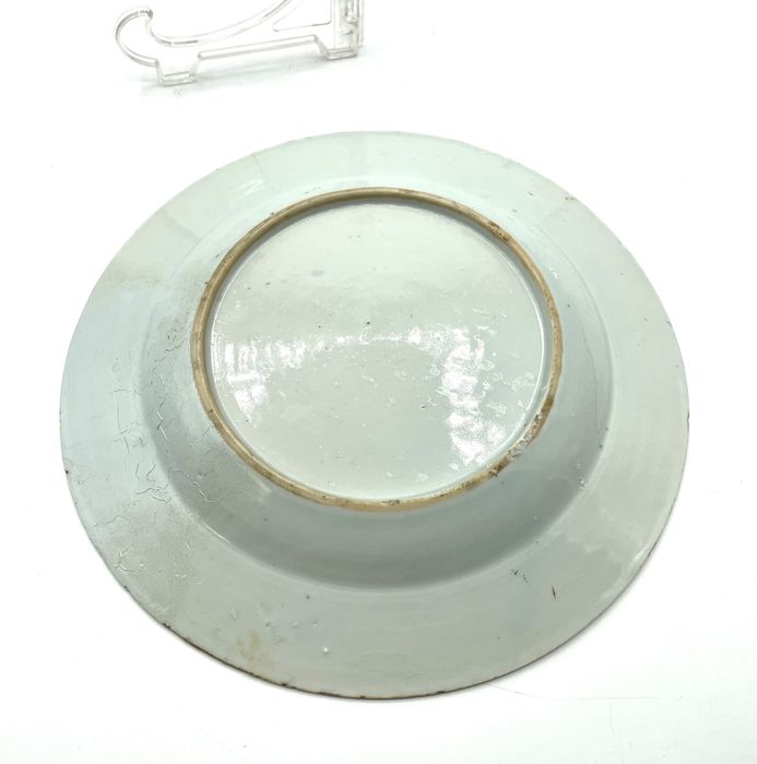 Prato de porcelana chinês azul e branco companhia das indias