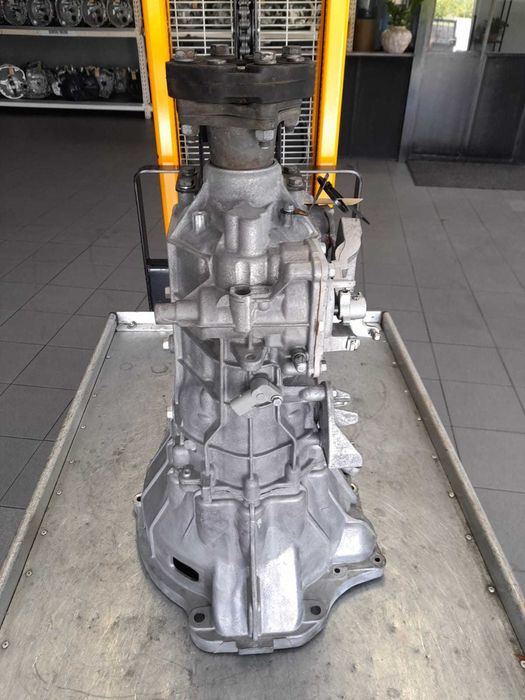 Caixa de velocidades iveco ano 2016