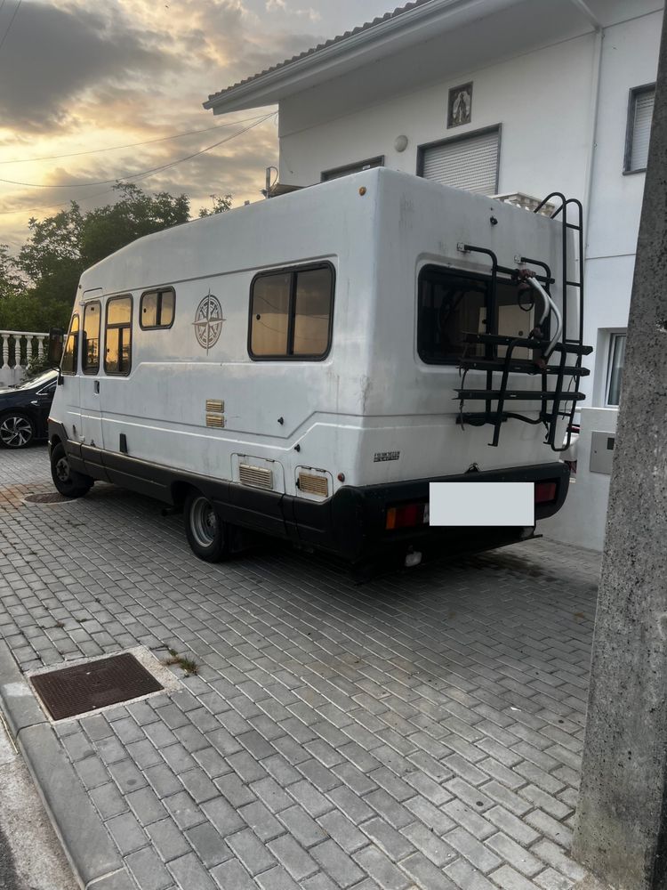 Autocaravana ford transit 89