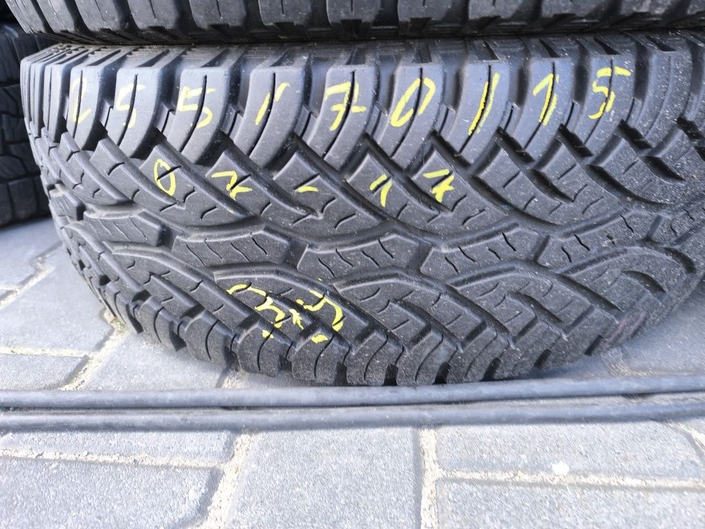 "Opony Continental cross contact 255/70/15 para