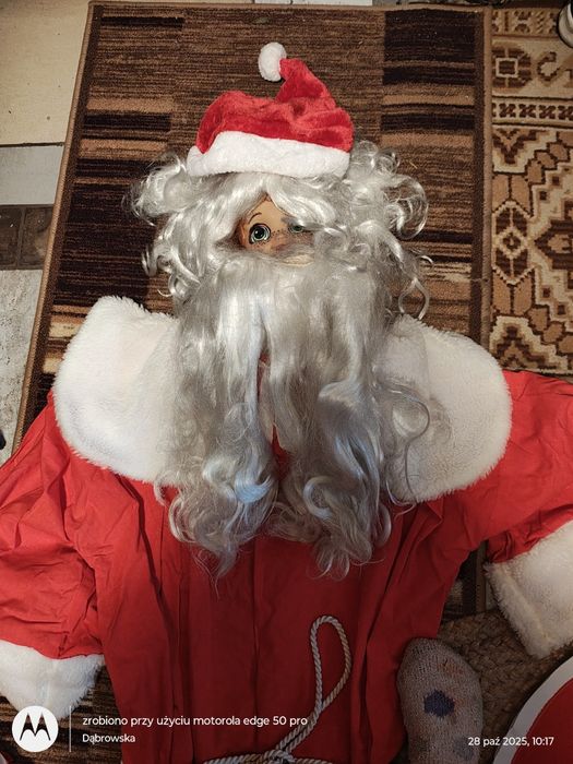 Strój Mikołaja jak nowy