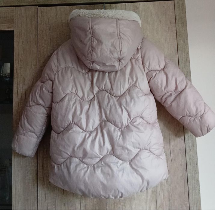 Bardzo ciepła zimowa kurtka dziewczęca Next