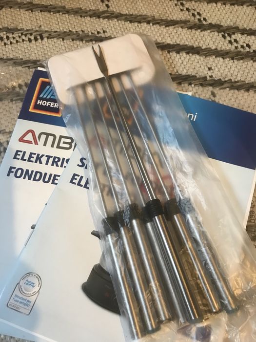 Электро-Каструля для фондю 2000 гривень