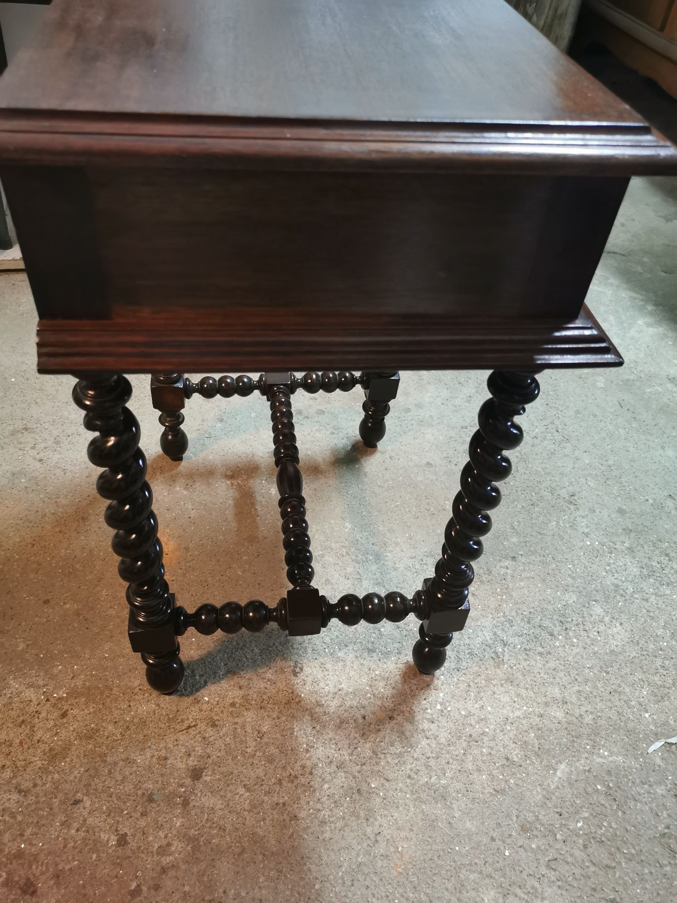 Mesa de cabeceira