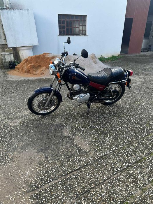 Mota Yamaha SR125