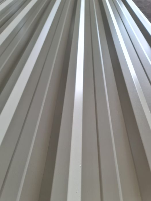 Blacha trapezowa kolor jasny 25 zl m2 brutto