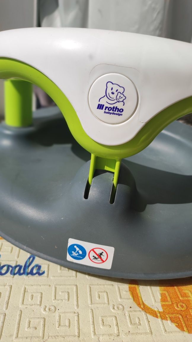 Дитяче сидіння для ванни Rotho Babydesign