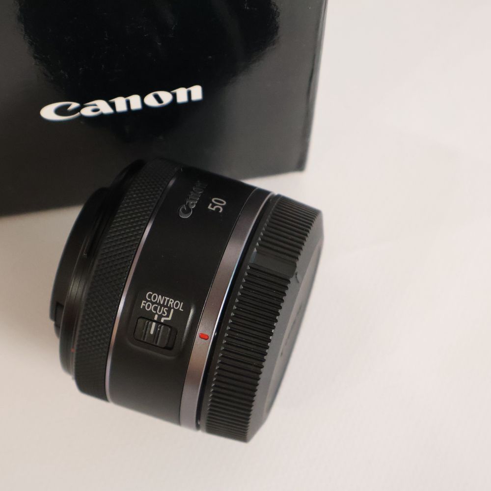 Продам об'єктив Canon RF 50 mm f/1.8 STM Гарантія MOYO