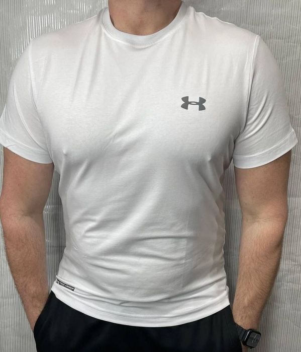 Чоловіча футболка мужская Under Armour шість кольорів