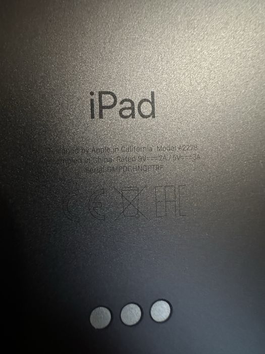 Планшет Apple A2228 iPad Pro 11 (2-gen) Wi-Fi 128GB 2020 120 Гц