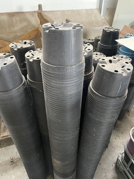 Doniczki produkcyjne 3l 2,5l 2 l