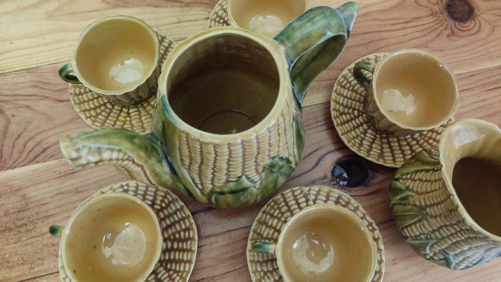 Conjunto de Chá em Faiança - Louça das Caldas (Milho)