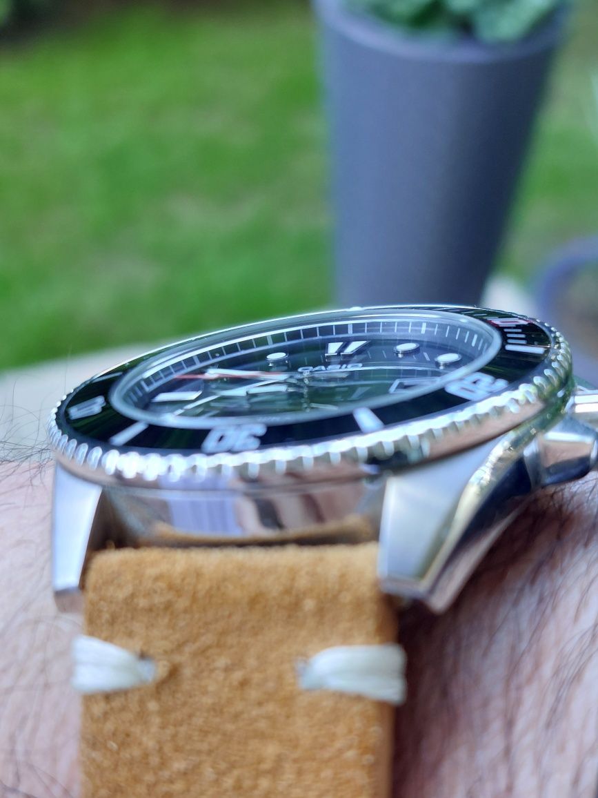 Zegarek diver Casio MDV-107 Duro