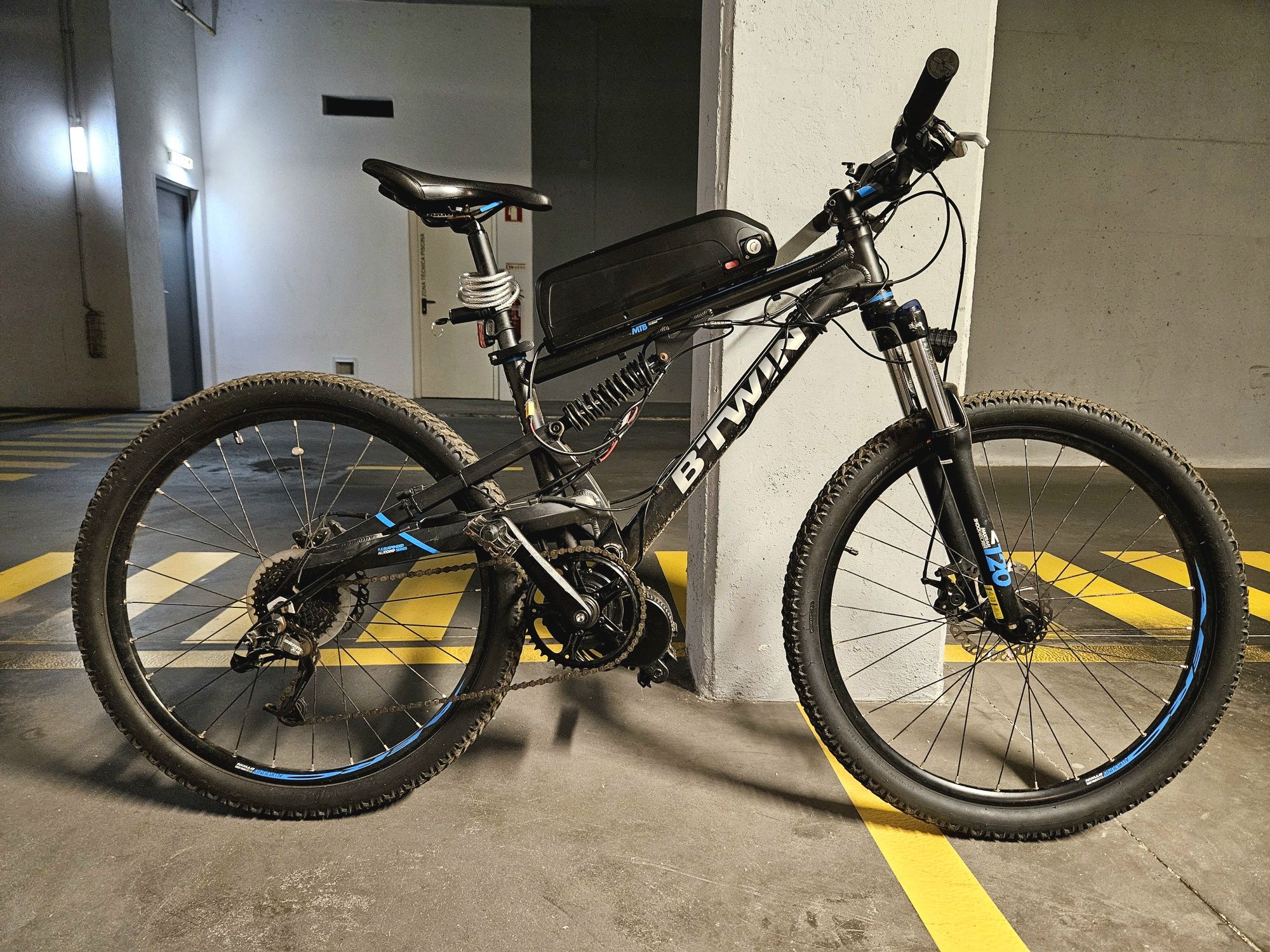 E-Bike full suspension electrica 60 km/h