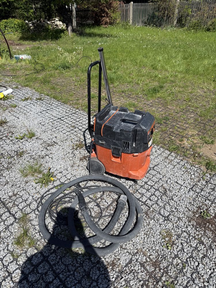 Odkurzacz z automatycznym czyszczeniem filtra fein dustex