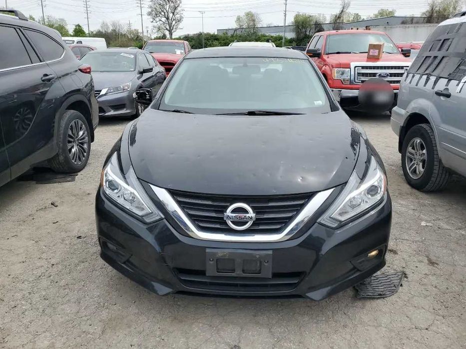Капот та інше Nissan Altima III IV V VI розборка