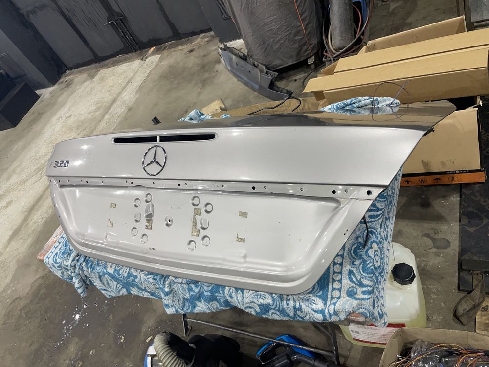 Крышка Багажника W211 Mercedes