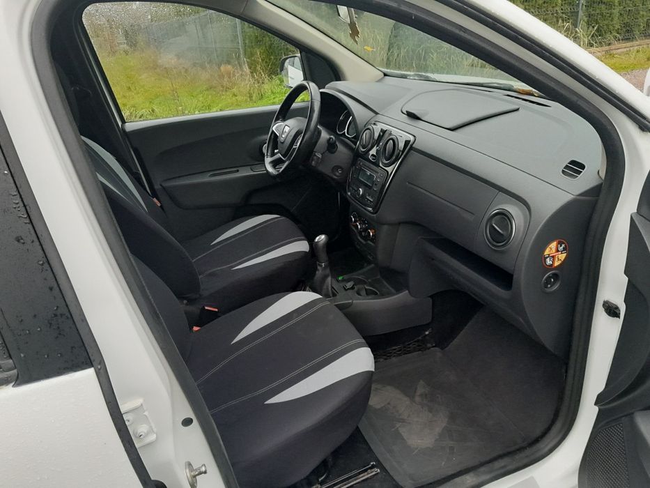 Dacia Lodgy 2018rok 1.6b+gaz 7 osób klimatyzacja