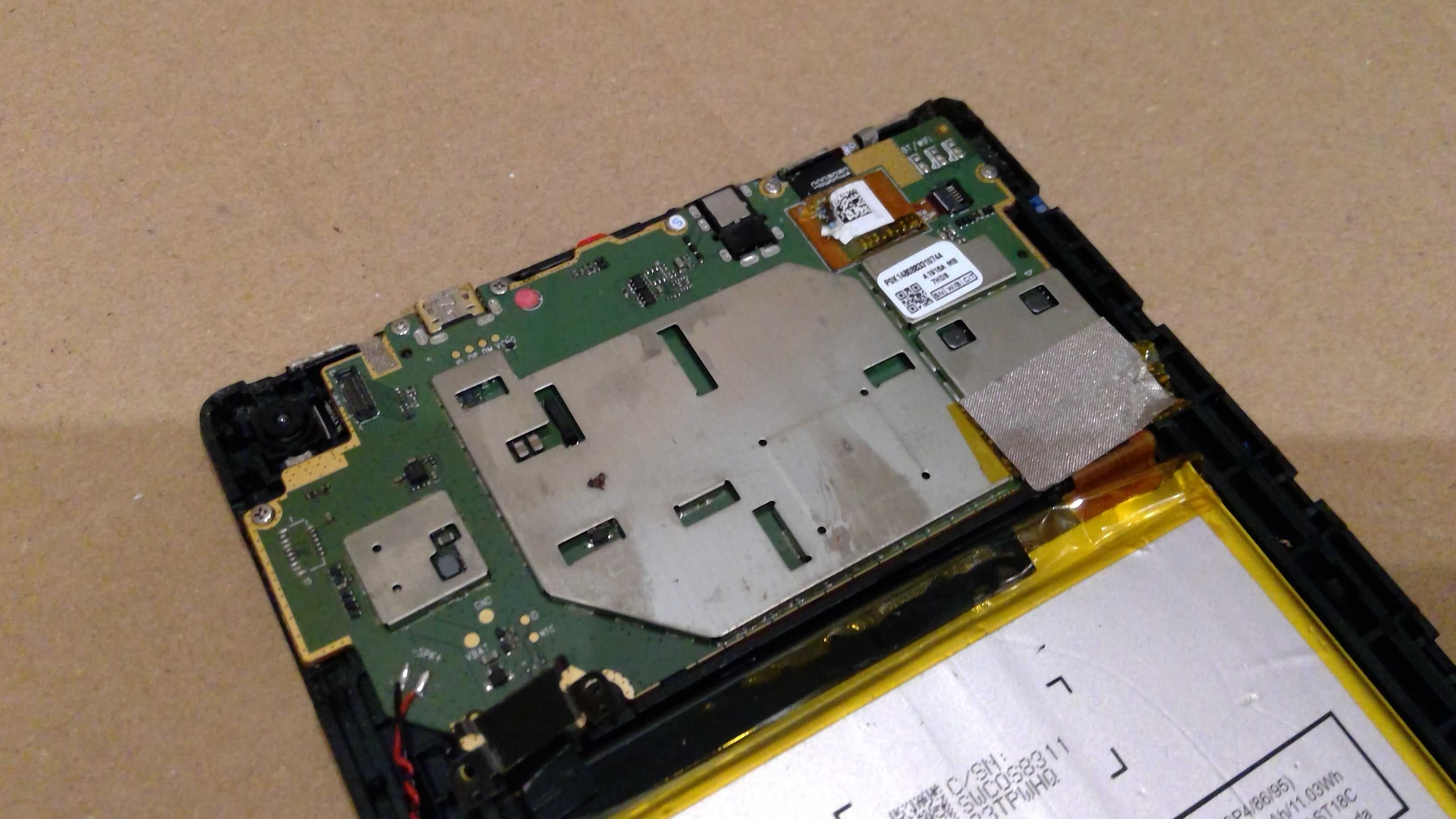 Tablet Amazon T142
