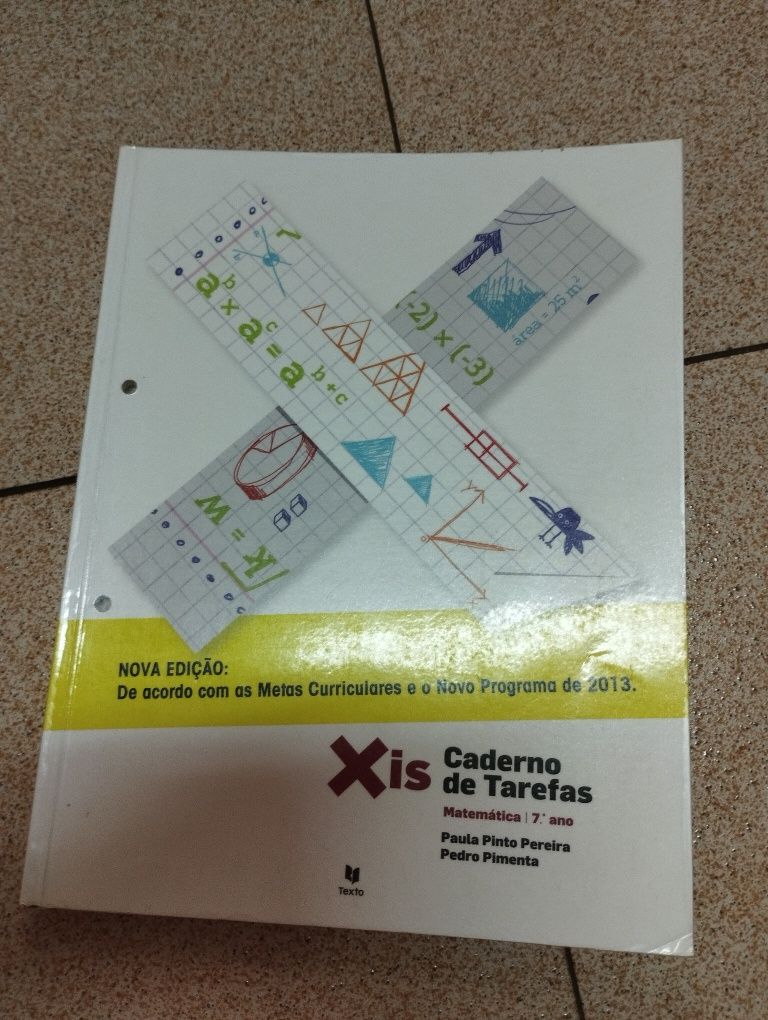 Caderno de atividades matemática Xis 7