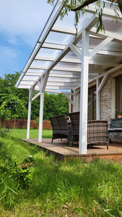 Wiata Zadaszenie krokiew poliweglan deska tarasowa  montaż