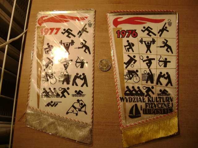 Starocie z PRL - Zestaw 6 proporczyków z czasów PRL