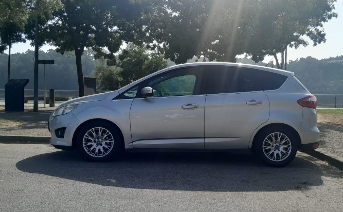 FORD CMAX 1.6Tdci 120cv - 2011 - como nova - muitos extras - NACIONAL