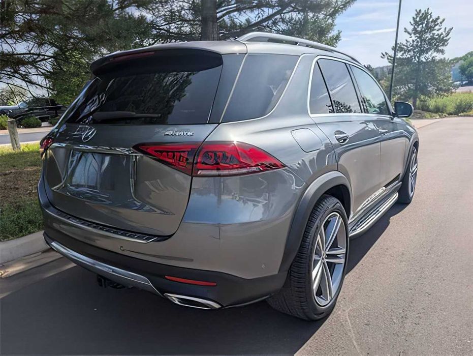 Mercedes-Benz GLE      2022