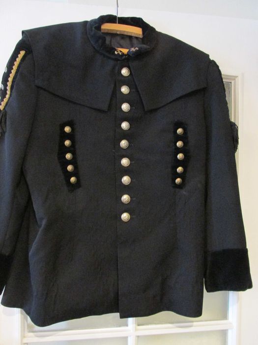 mundor    gorniczy    plaszcz    spodnie