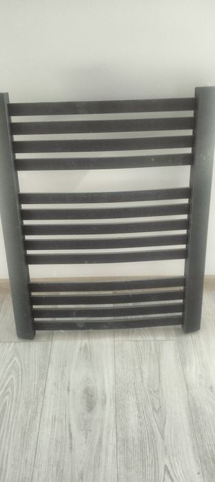 Grzejnik łazienkowy szary płaski 58x70 cm