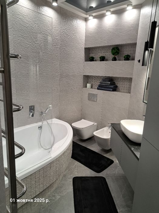 VIP квартира подобово. Яровиця