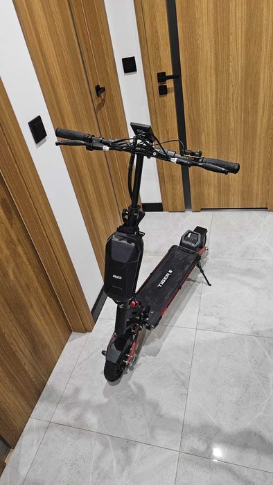 - Hiley Tiger 8 V3 - Red -